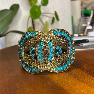 Elegant Gold and Blue Bracelet